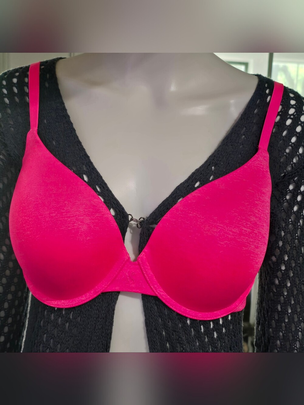 Victoria's Secret Women’s Hot Pink Demi Bra Sz 34DD